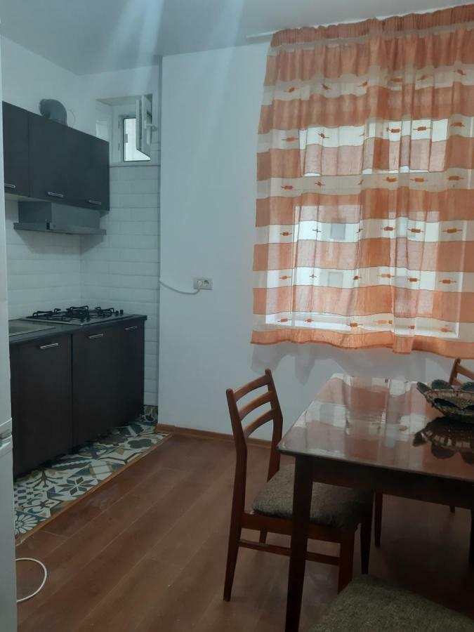 מנגליה Apartament Nich מראה חיצוני תמונה